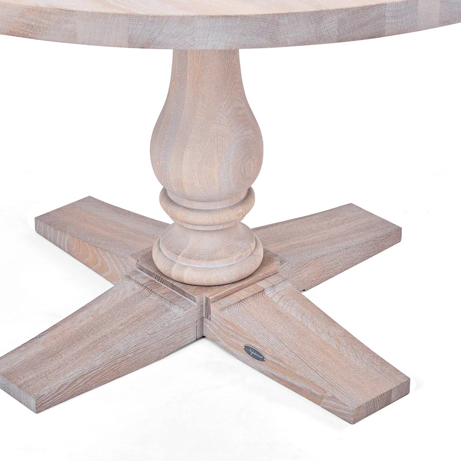 Balmoral Round Dining Table