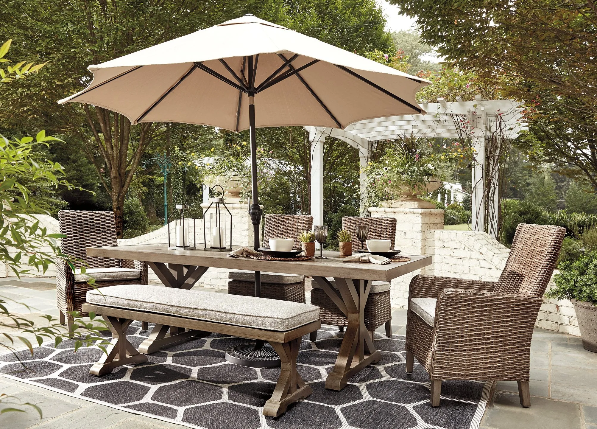 Beachcroft Outdoor Seating Set