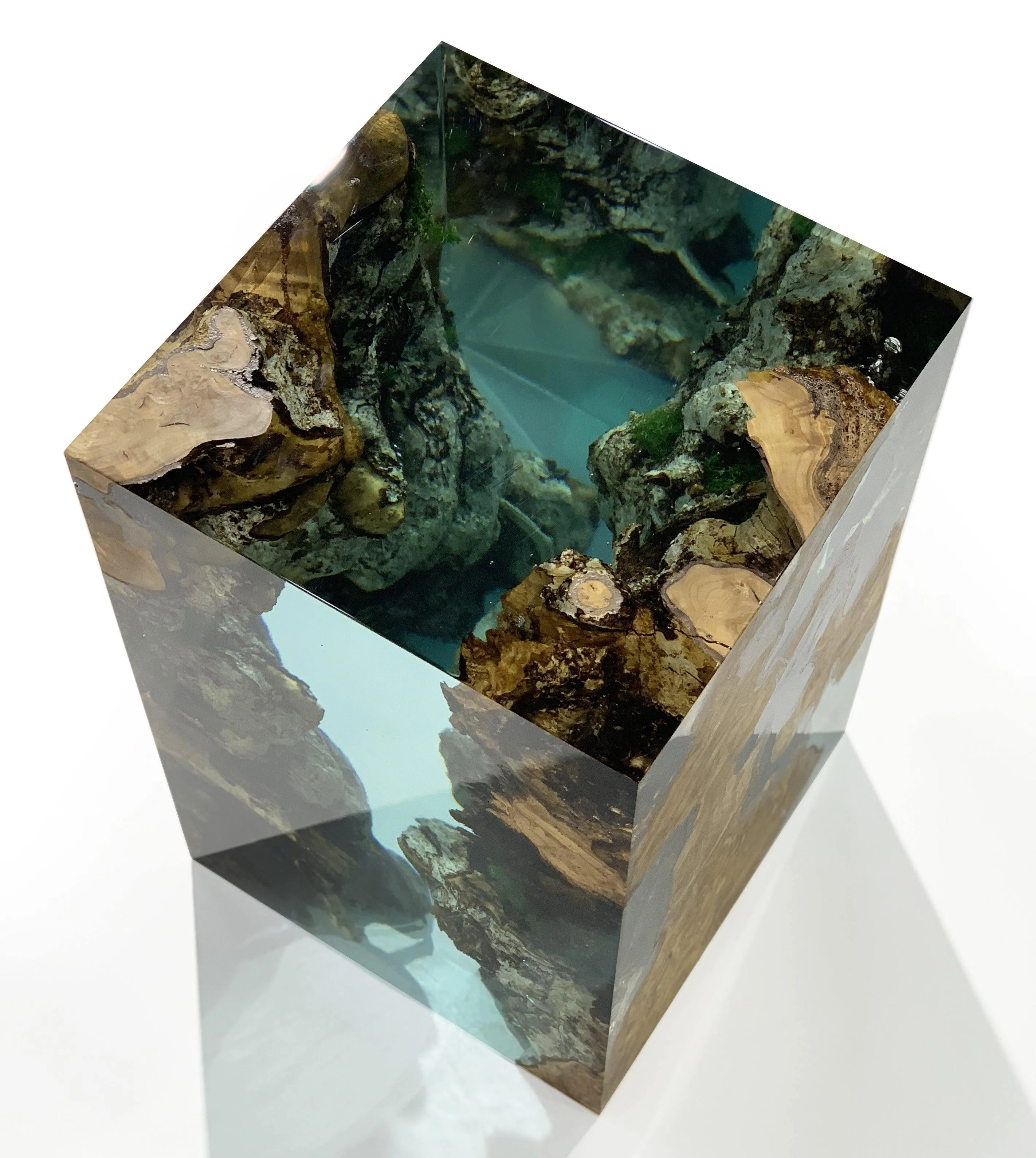 Big Ocean Cube Lamp