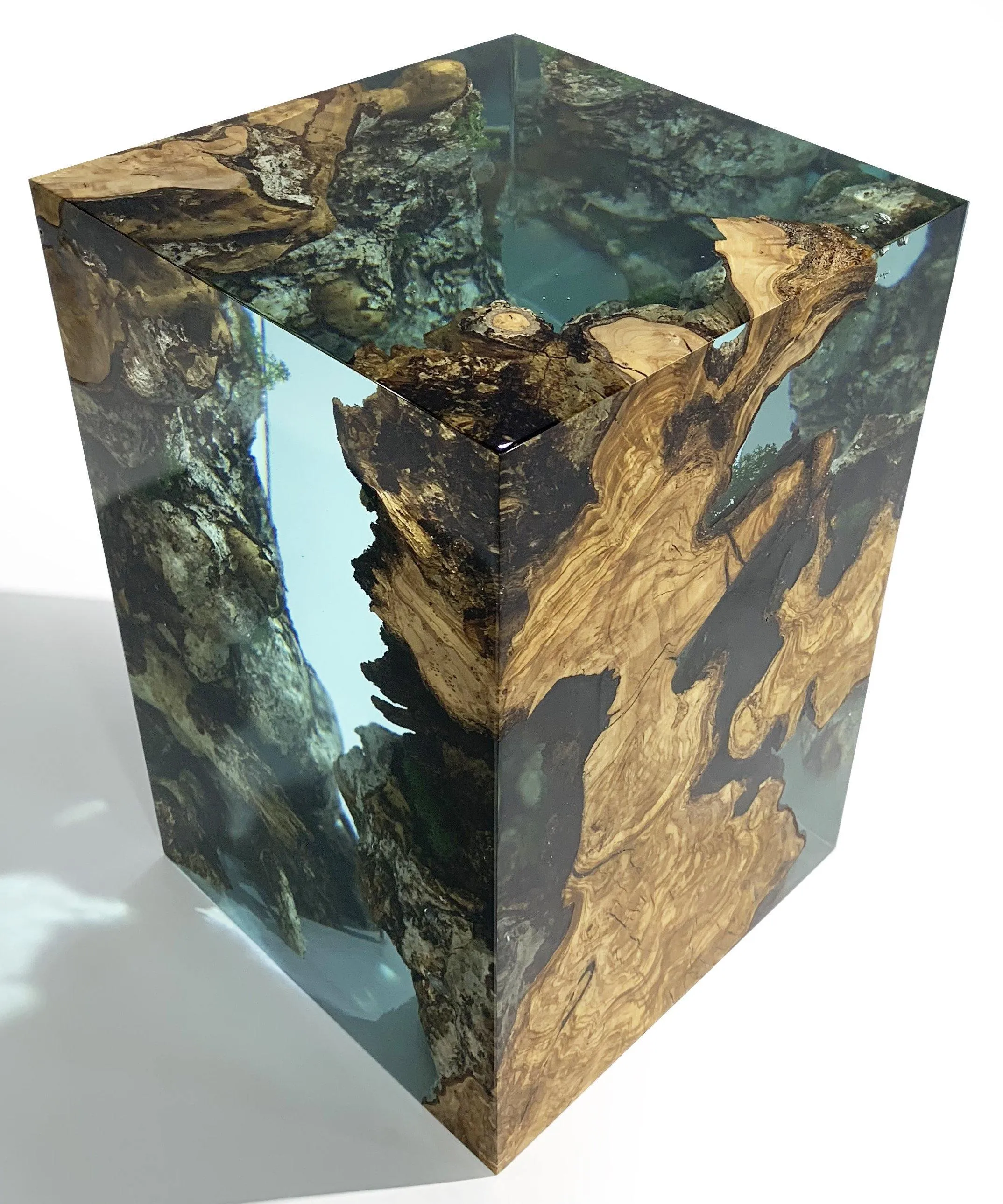 Big Ocean Cube Lamp