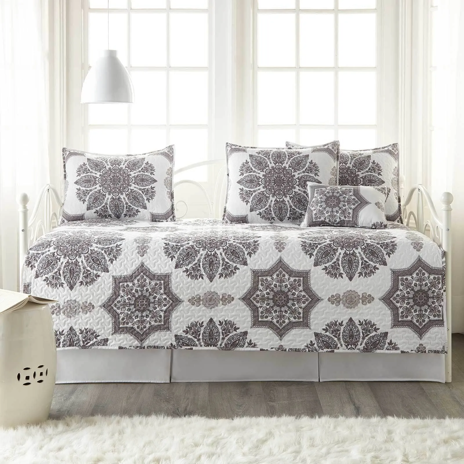 Infinity 6-Piece Daybed Set