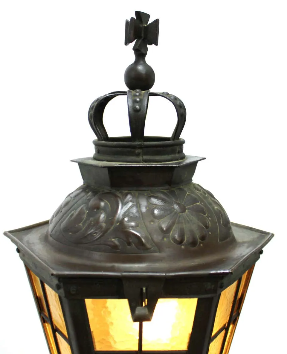 Italian Renaissance Revival Lantern Floor Lamp in Cast Bronze and Repousse Brass