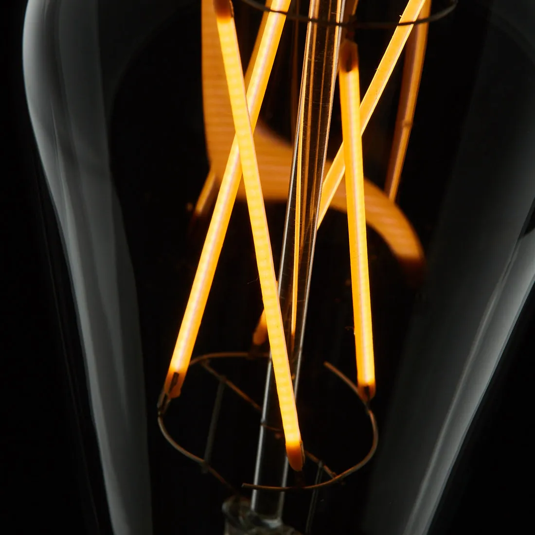 Leo LED Filament Light Bulb