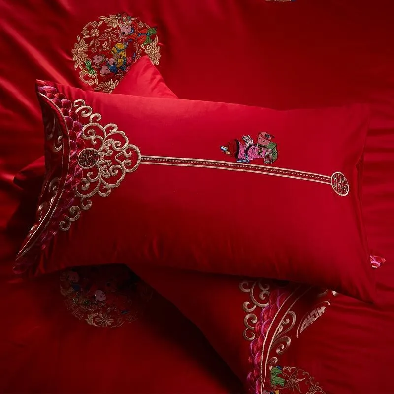 Luxury Red 100% Cotton Oriental Style Embroidery Wedding Bedding Sets