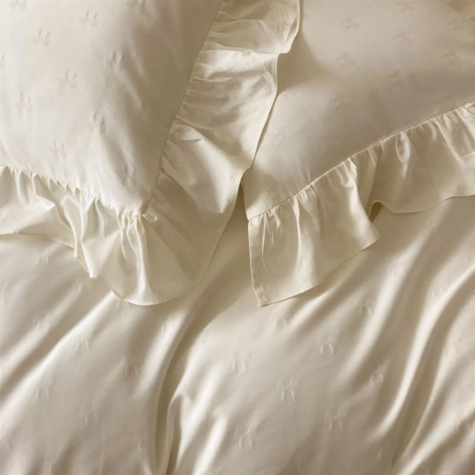 Mimi Ribbon Ruffle White Bedding Bundle