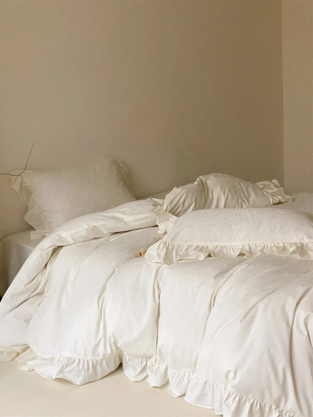 Mimi Ribbon Ruffle White Bedding Bundle