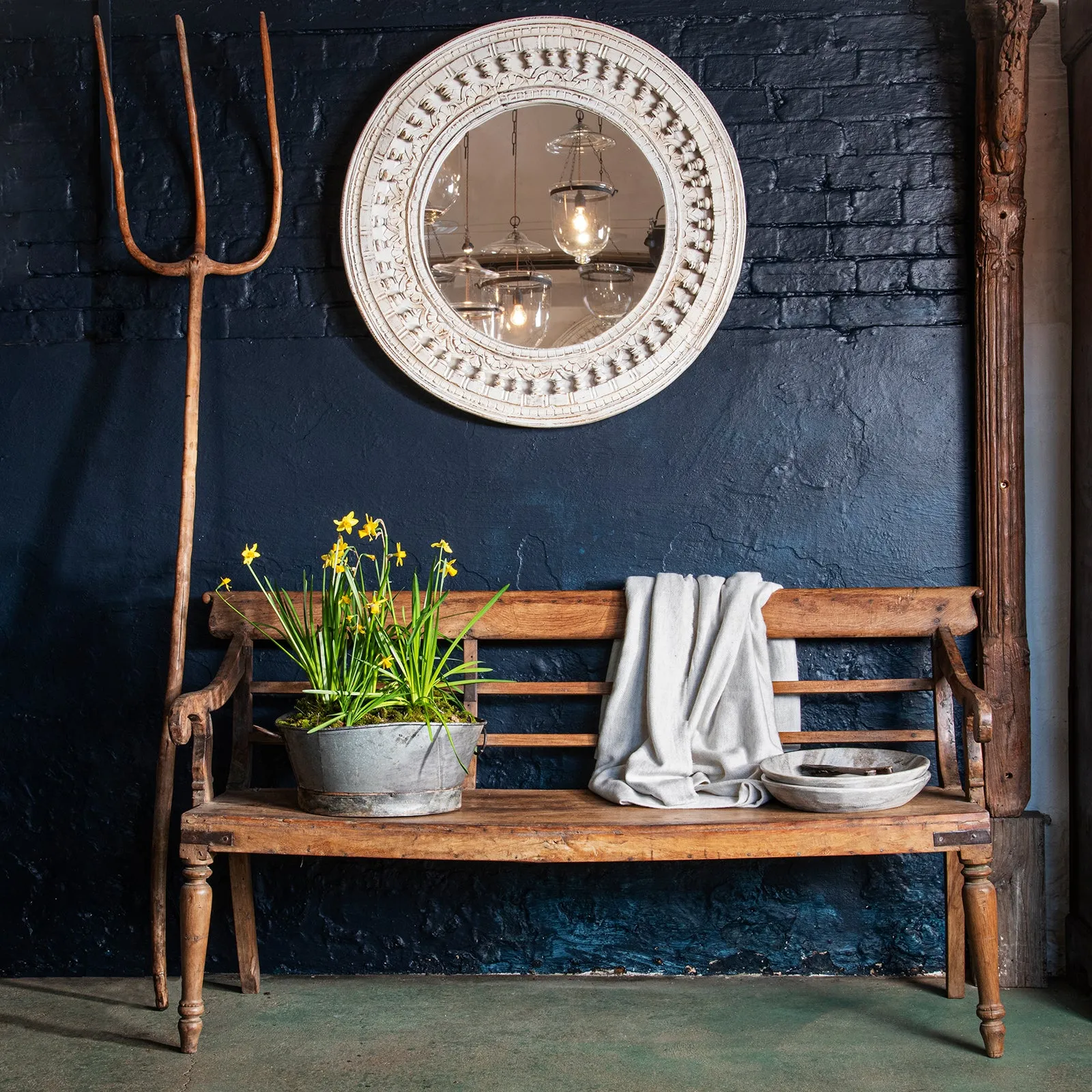 Regency Style Indian Teak Bench - 19th Century