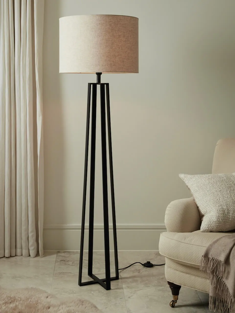 Zane Black Floor Lamp with Natural Shade